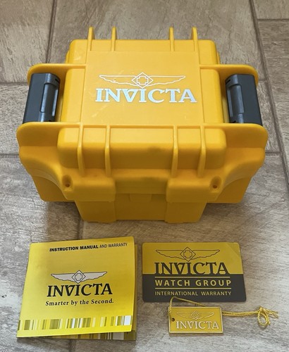 Invicta plastic watch storage - plastic,