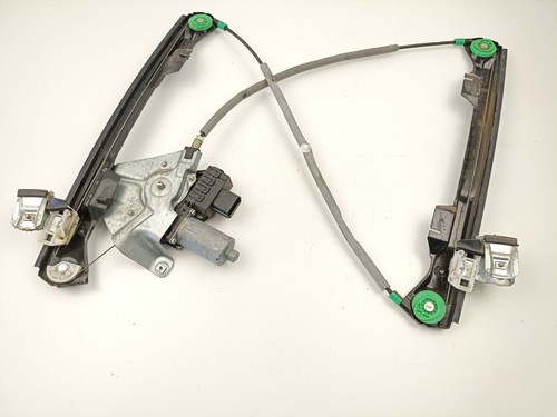 C2s15069 leve glace avant - leve,