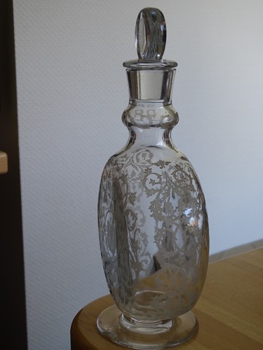Baccarat une ancienne rare - une,