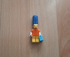 Marge Simpson figurine lego