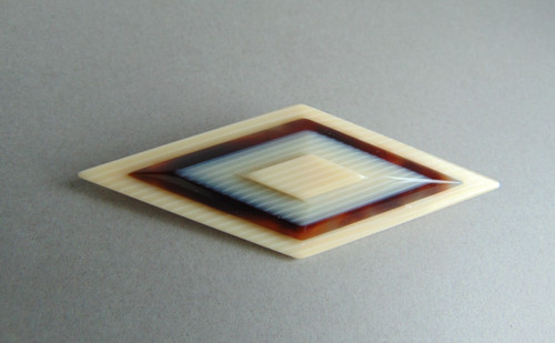 Broche losange dans goût - broche,