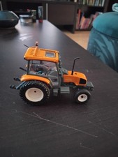 Renault Ergos 100 1/32 agricole tracteur miniature ferme