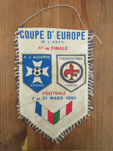 Fanion aja auxerre fiorentina - aja,