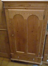 armoire de chambre compagnie anglaise à vendre