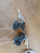 Manettes Campagnolo Véloce