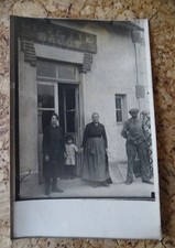 Carte Postale CP photo ancienne à identifier enseigne bar buvette Bajot commerce