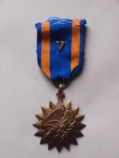 Décoration Vintage Américaine "Air Medal" créée en 1942 