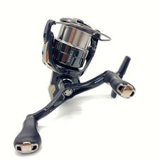 SHIMANO 19 VANQUISH C3000SDH spinning reel