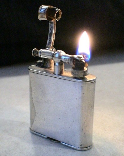 Briquet ancien essence - briquet, (