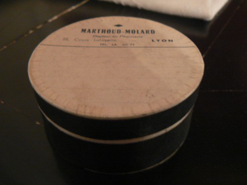 Ancienne boite carton - carton, ronde