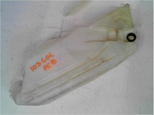 Reservoir lave-glace avant
