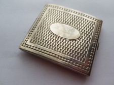 TB ETUI PORTE CIGARETTES ART DECO METAL ARGENTE MOTIF DAMIER ET CARTOUCHE