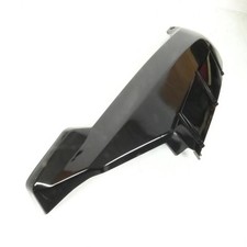 Sabot bas de caisse droit pour scooter Peugeot 50 Vivacity 3 772075NK Noir Neuf