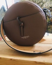 sac femme chabrand marron à bandoulière, de taille moyenne pour un sac à main