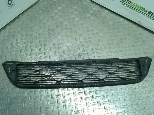 Grille pare chocs avant - grille,
