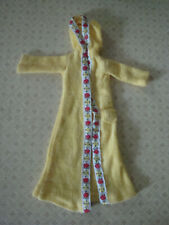 tenue vetement poupée barbie SINDY robe de chambre sortie de bain 70/80 vintage