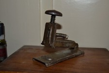 Ancienne agrafeuse vintage - ,