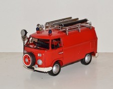 Voiture En Tôle Modèle