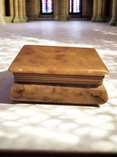  Boite en onyx vintage à restaurer - Pièce unique à rénover