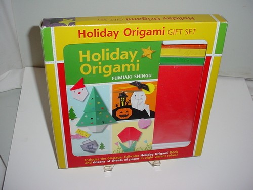 Holiday origami item m105 - origami,