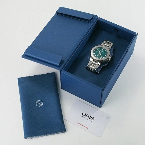Oris aquis date 0173377304137 - date,
