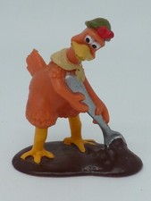 FIGURINE ANCIENNE EN PVC