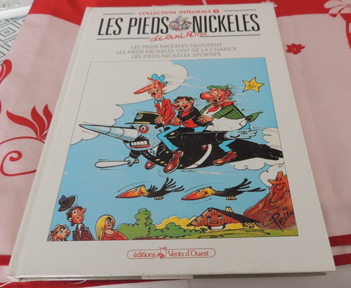 Les pieds nickeles - bd,