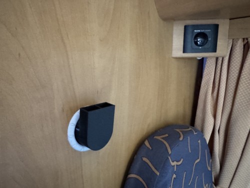 Hot air vent - vent, deflector