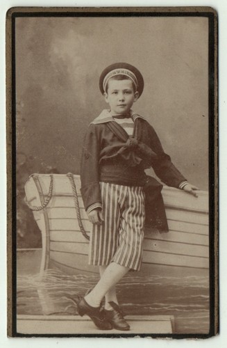 Photo cdv nîmes 1890 - nîmes, garçon