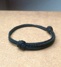 Bracelet noir homme et femme en paracorde 2,5mm, ajustable au poignet, fait-main