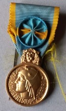 MÉDAILLE EN VERMEIL : JEUNESSE, SPORTS ET ENGAGEMENT ASSOCIATIF ECHELON OR