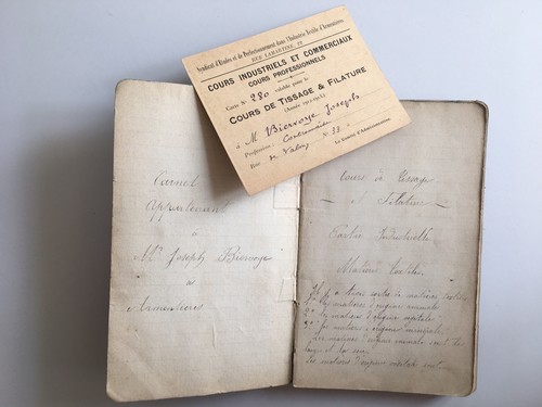 Carnet manuscrit cours - manuscrit, de