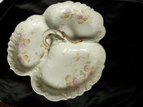 Ancienne plat serviteur - ancienne,