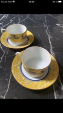 Lot De Tasses Et Soucoupes