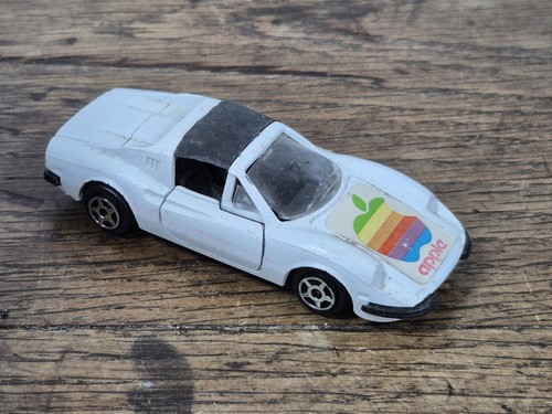 Voiture miniature ferrari - voiture,