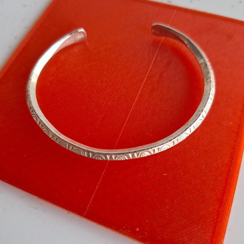 Bracelet jonc ouvert - bracelet, torque