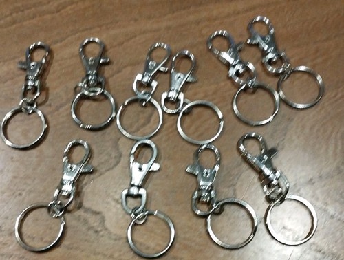 Lot attaches pour - 10, jeton