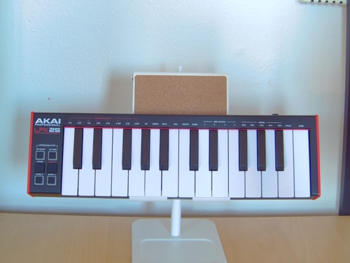 Akai lpk25v2 usb - akai, performance