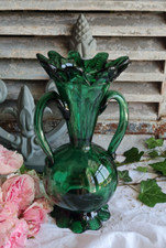 ANCIEN VASE EN VERRE MOULE DE