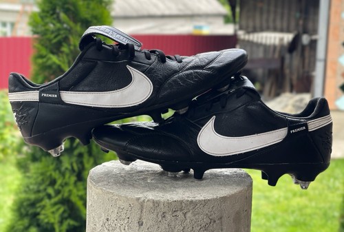 Chaussures football nike - chaussures,
