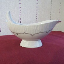 saucière en porcelaine de