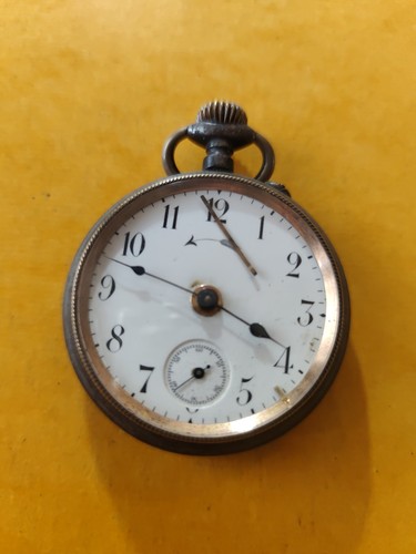 Ancienne montre alarme - alarme, en