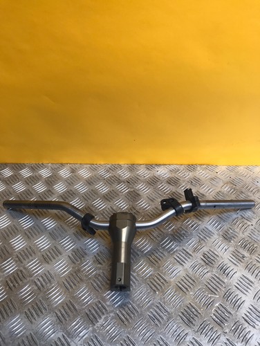 Guidon une pièce - , pour