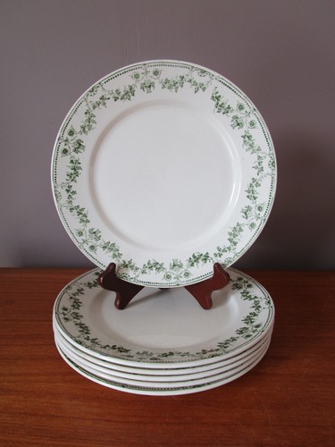 Assiettes plates anciennes - plates,