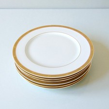 Limoges Bernardaud. 6 assiettes plates en porcelaine modèle Roulette