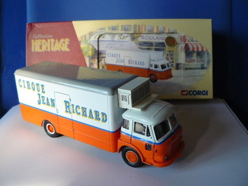 Corgi classics pinder saviem - classics,