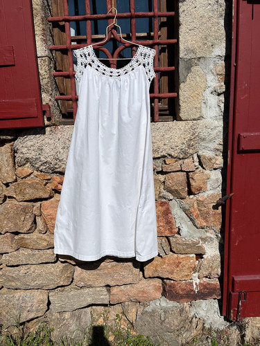 Chemise nuit ancienne - nuit, jeune