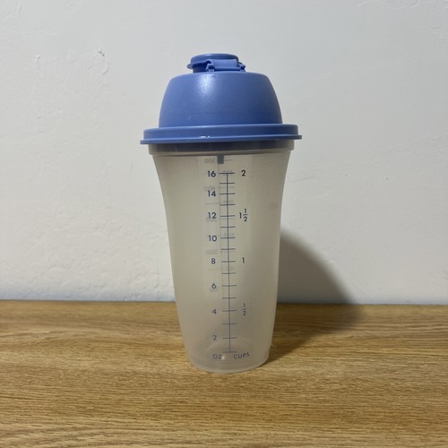 Tupperware quick shaker - tupperware,