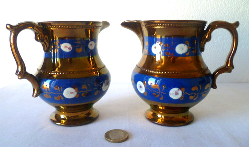 Ancienne paire pichets en - paire, de