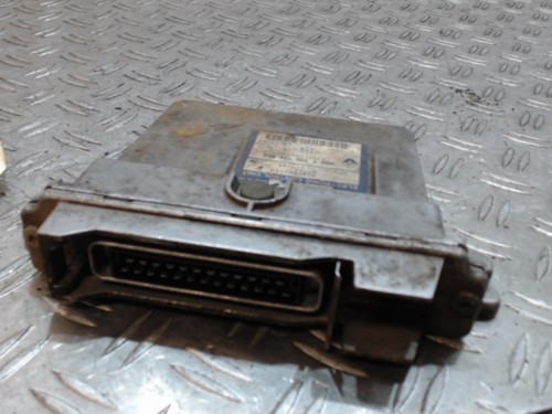 Calculateur moteur renault - moteur,